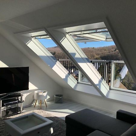 Eifeltime - Ferienwohnung Бад Мюнстерайфел Екстериор снимка